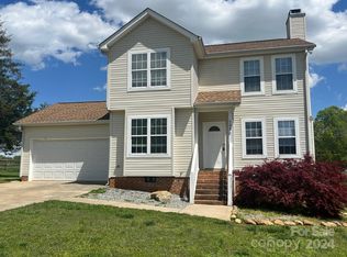 123 Creekwood Dr, Mooresville, NC 28117