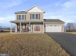 348 Duckwoods Ln, Martinsburg, WV 25403