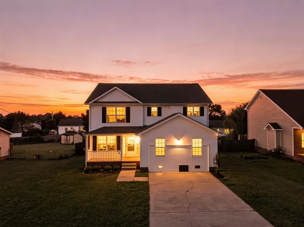 3390 Bradfield Dr, Clarksville, TN 37042
