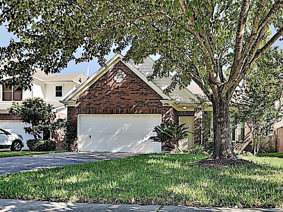1st image of 20118 Rolling Hills Ln