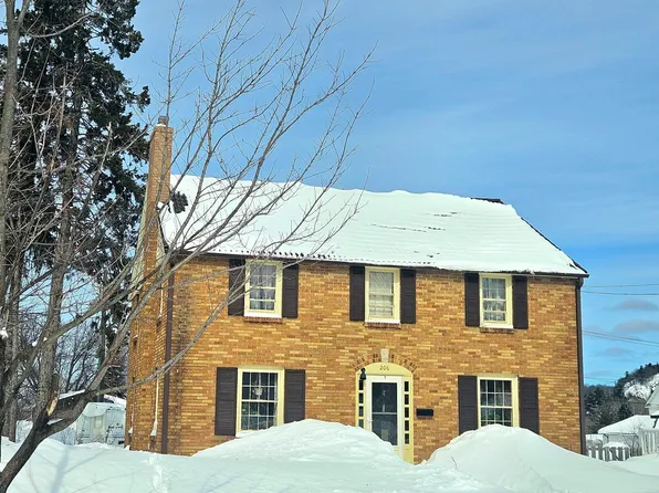 206 E Iron St, Bessemer, MI 49911