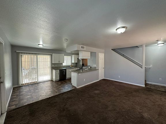 4th image of 5195 Gray Ln APT A