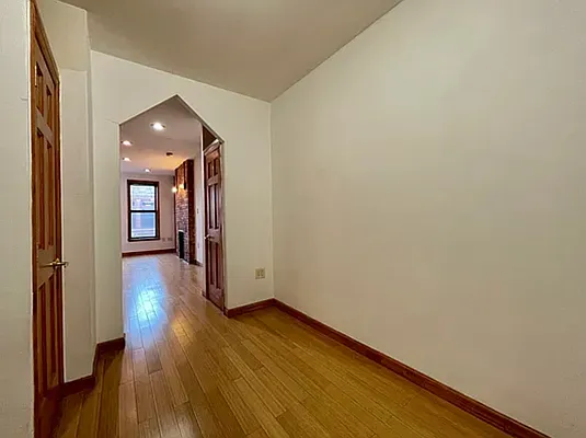 Rented by Oxford Property Group | media 29