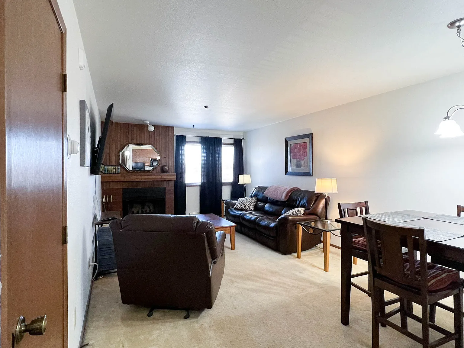 380 E 11th Ave #425 - 1 — Photo 2