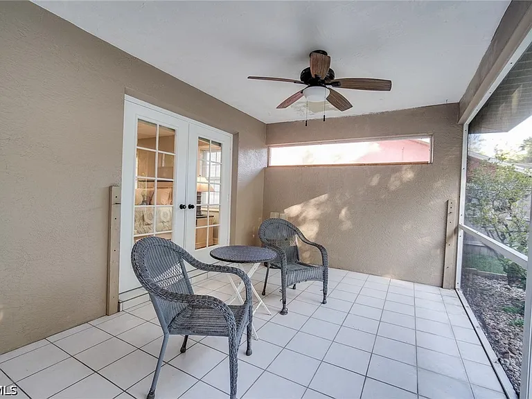 8831 Banyan Cove Cir — Photo 34