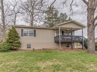 142 Lynch St, Rutherfordton, NC 28139