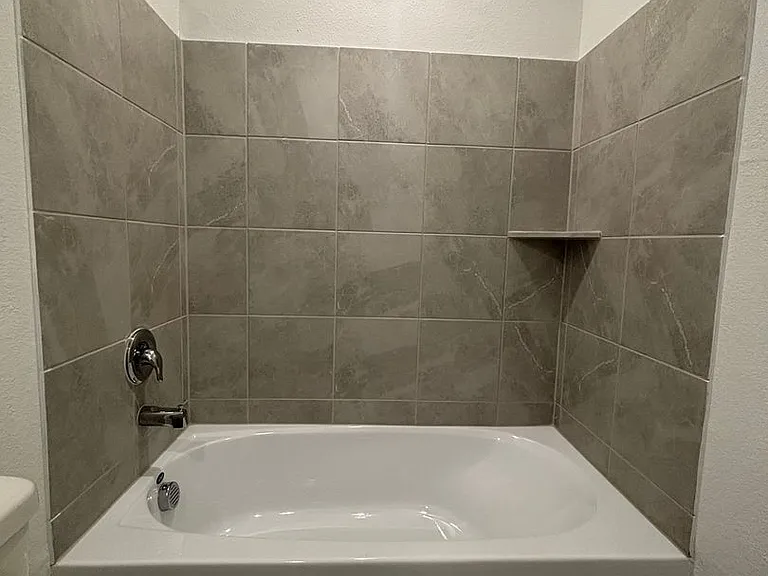 206 Sunflower St — Photo 17