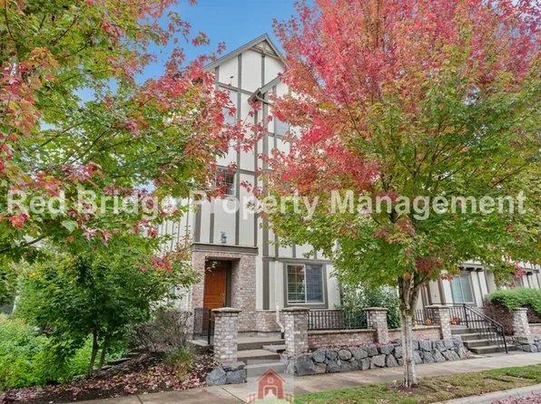 28520 SW Paris Ave, Wilsonville, OR 97070