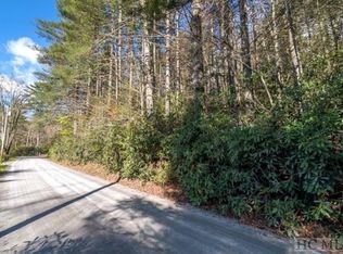 Lance Rd, Cashiers, NC 28717