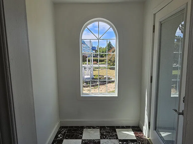 607 S H St — Photo 5