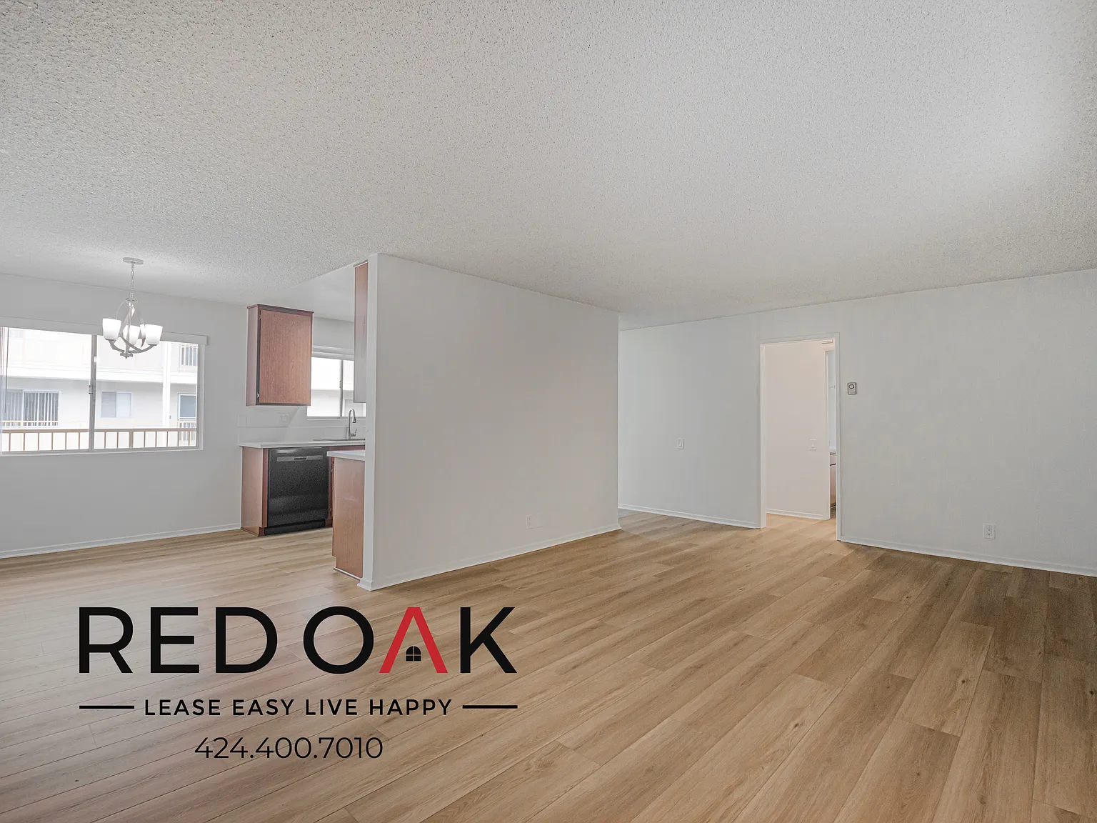 411 E Bay State St — Photo 2