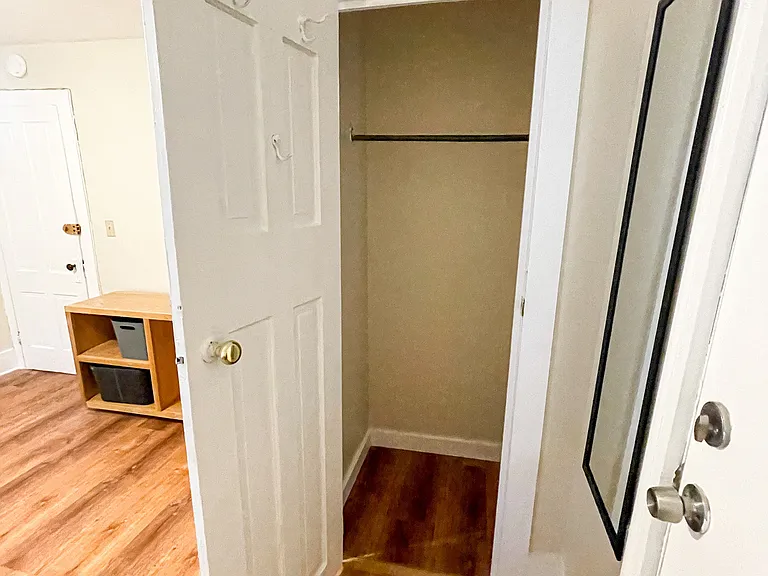 314 Farm Street — Photo 17
