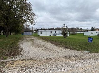 120 Ater Heights Rd, Irvington, KY 40146