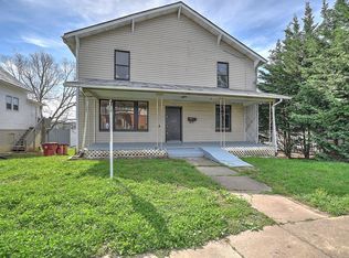 209 W Fairview Ave, Johnson City, TN 37604