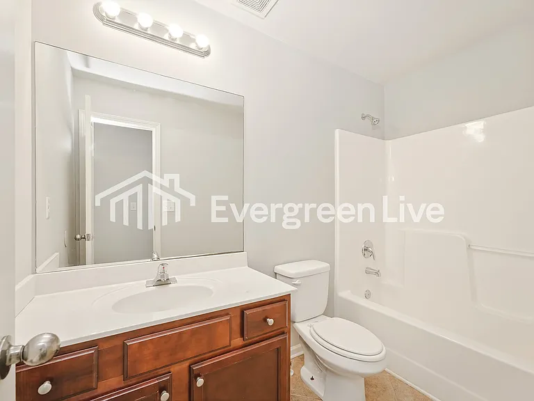 3517 Stoneleigh Walk — Photo 14