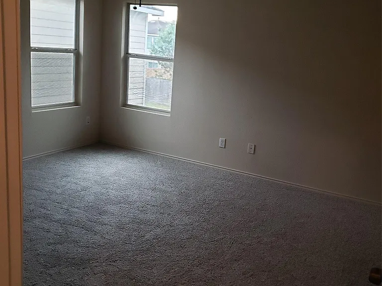 7863 Maverick Trace Ln — Photo 32
