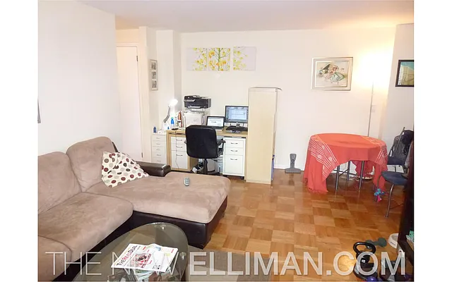 Rented by Douglas Elliman | media 15