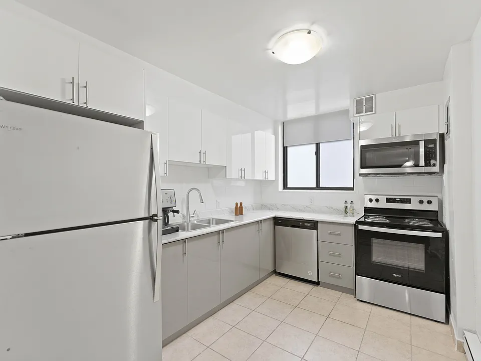130 Lincoln Rd