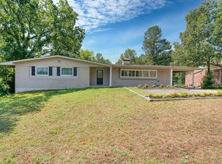 120 Suburban Dr, Hot Springs, AR 71901