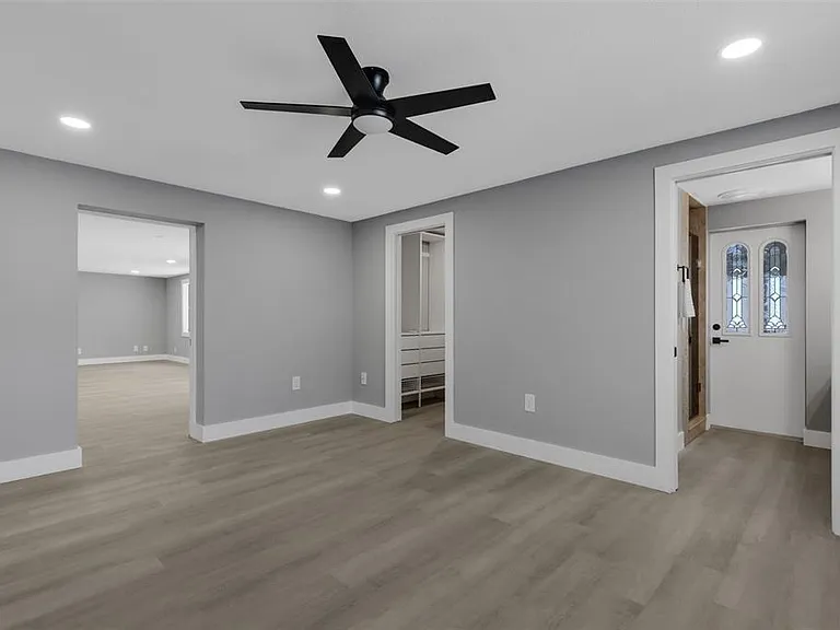 4645 Hunter Ridge Dr — Photo 43