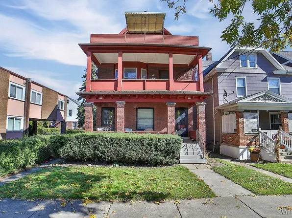 561 Memorial Pkwy, Niagara Falls, NY 14301