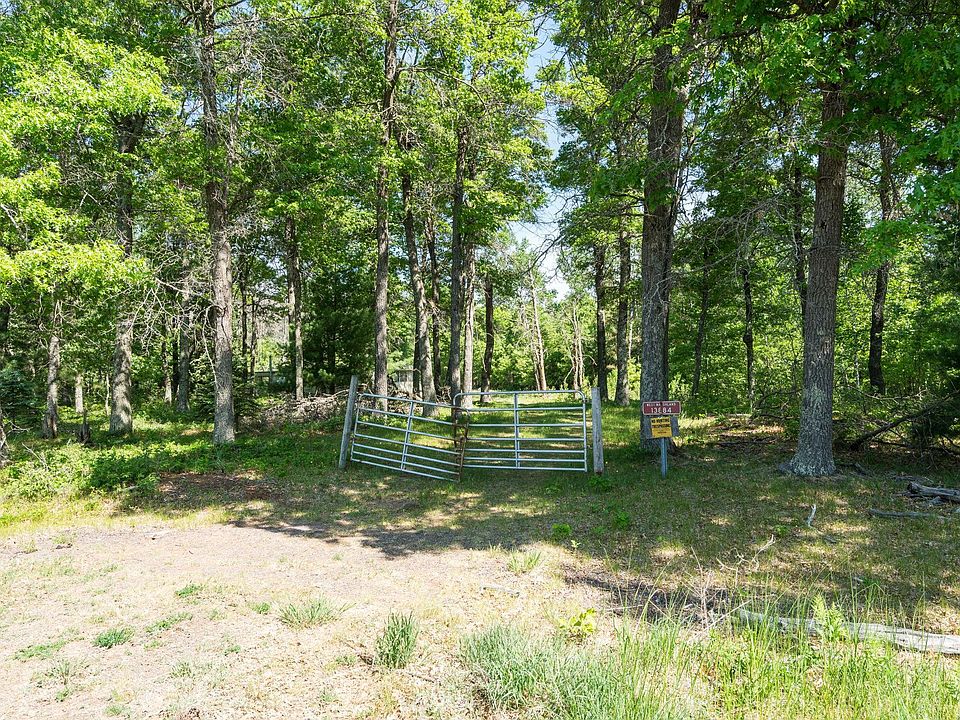 1st image of 13884 Bloom Rd
