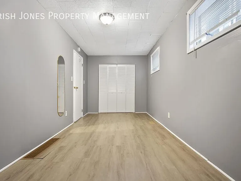 50 Ryan St #1 — Photo 18