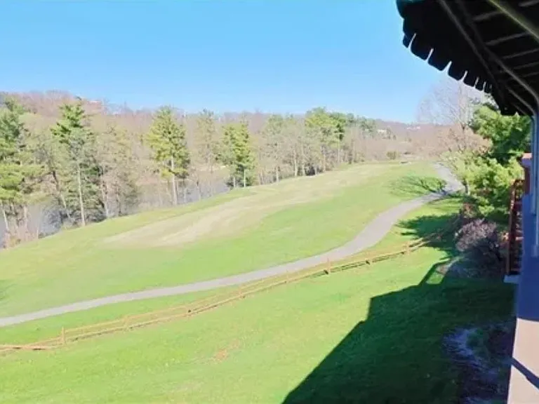 162 Fairway Landings Dr — Photo 10