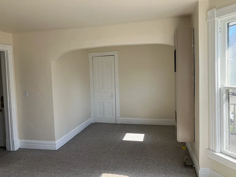 28 Pomona Pl #2 — Photo 31