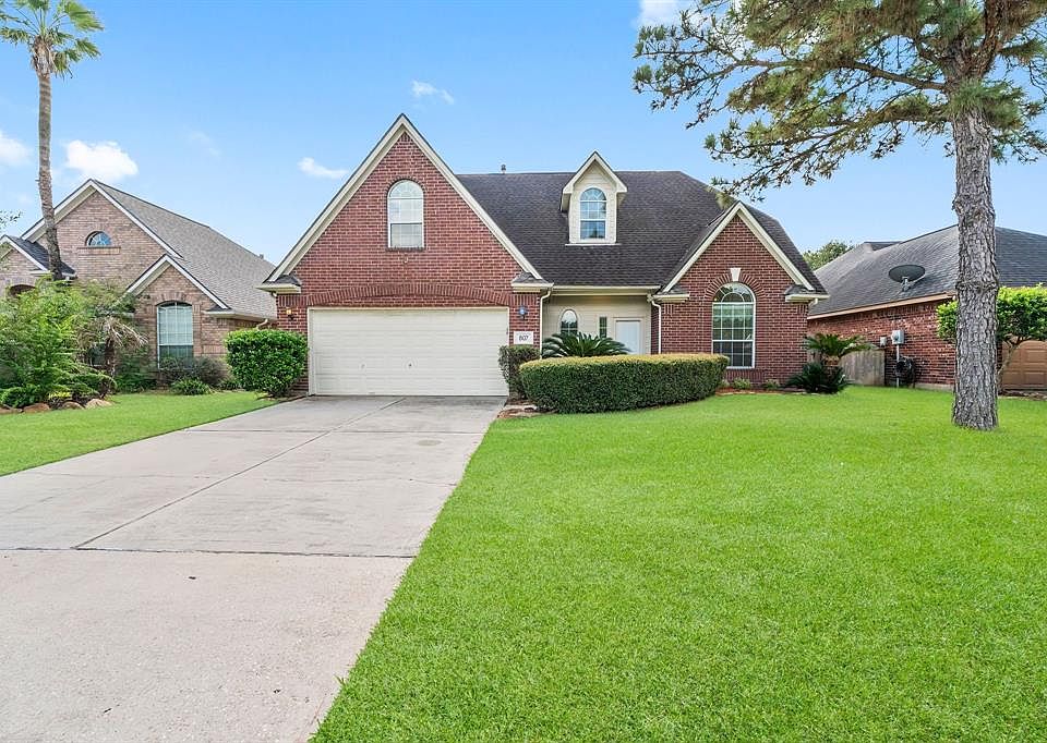 Welcome to 807 Beckets Crossing!