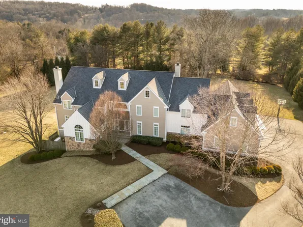 1150 Queens Rangers Ln, West Chester, PA 19382