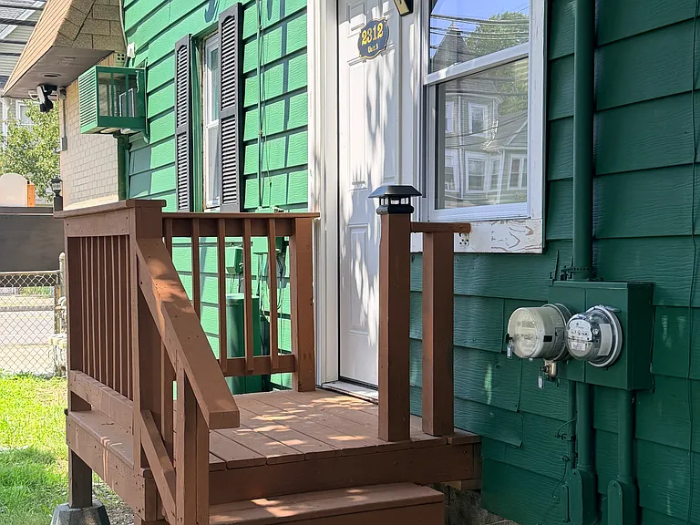 2312 E Main St #3 — Photo 1