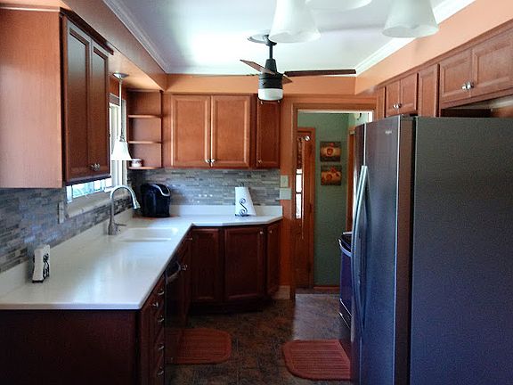 2nd image of 5836 Parma Heights Blvd