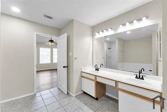 11566 Byronstone Dr — Photo 27