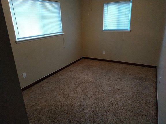 4th image of 4808 Park Vista Dr