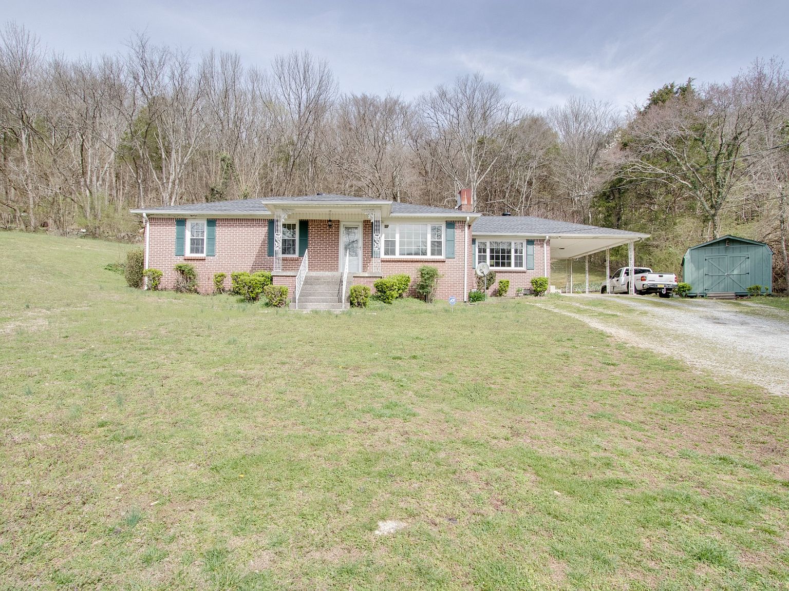 42 Hartsville Pike, Carthage, TN 37030 Zillow