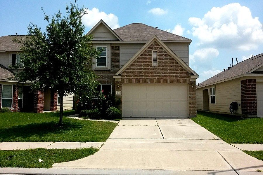 1st image of 1235 Newsome Glenn Dr