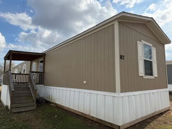 503 W Lower Line St Trailer 87, La Grange, TX 78945