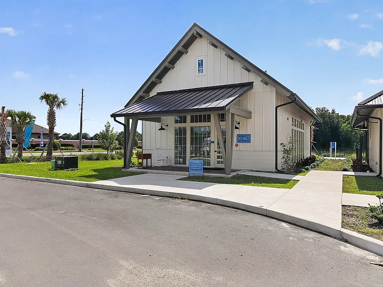 LEO at Wildwood - Single Family Rental Homes — Photo 13