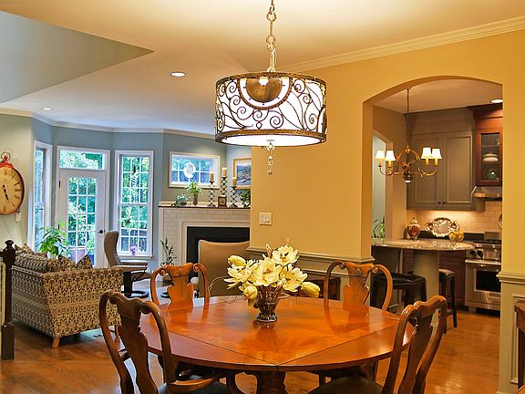 42 Rock Creek- Dining Room 1