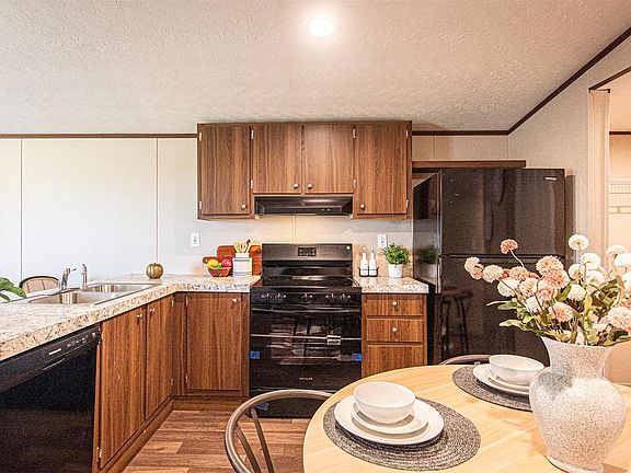 5th image of 106 Spanish Oak Rd