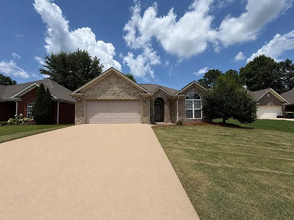 62 Ashton Ln, Sylacauga, AL 35150