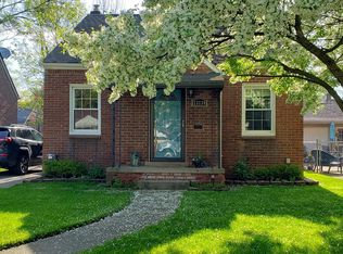23230 Republic Ave, Oak Park, MI 48237