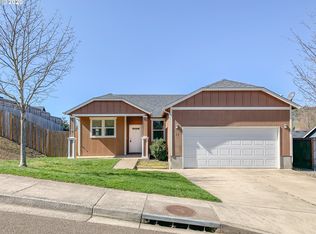 157 Grayson St, Roseburg, OR 97471