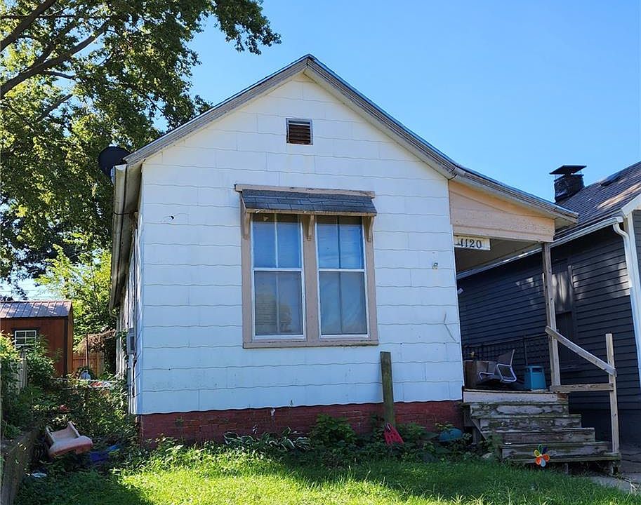 2nd image of 1120 Lincoln St