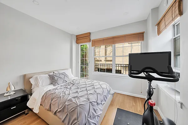 Rented by Douglas Elliman | media 10