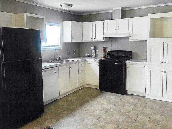 2nd image of 3050 S Lynhurst Dr #84ea55d9b