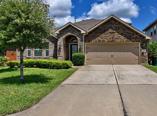 2229 Maple Point Dr N, Conroe, TX 77301