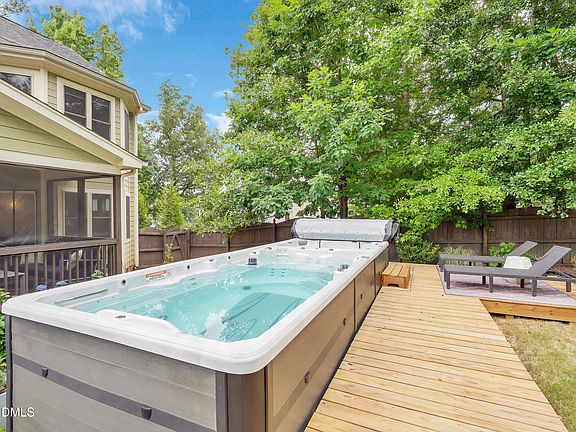5th image of 1021 Saint Emilion Ct