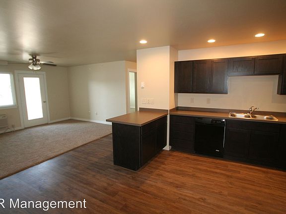 3rd image of 3011 N 27th Ave APT 13